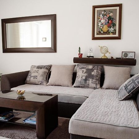 Cozy 2Br Apartment, 3 Min To The Old Town Kotor Extérieur photo