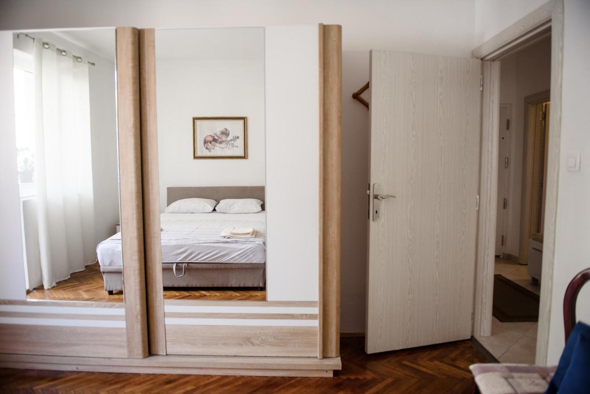 Cozy 2Br Apartment, 3 Min To The Old Town Kotor Extérieur photo